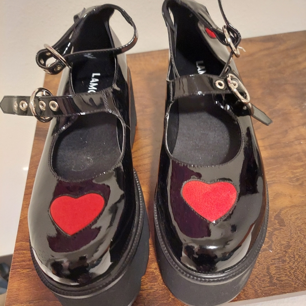 Lamoda strappy shoes